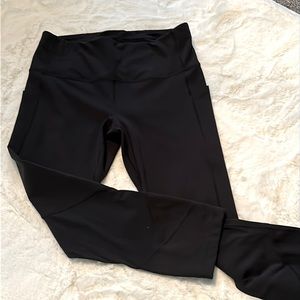 LULULEMON TIME TO CROP 23” CROP LEGGING size 8